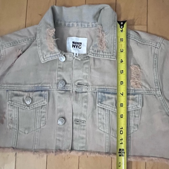 Tinted cropped denim jacket with denim shorts set - Picture 5 of 7